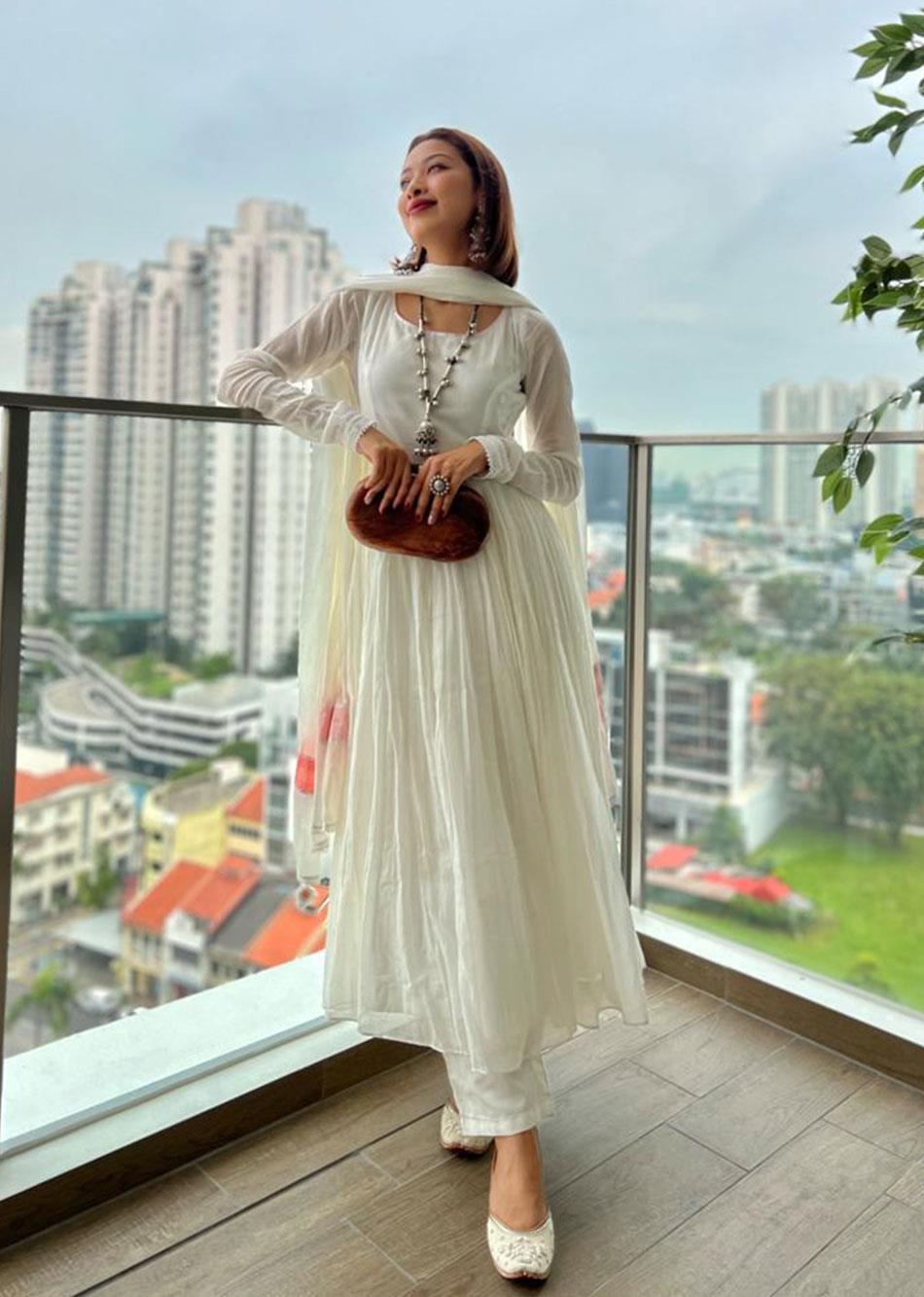 Off White Anarkali Suit Set